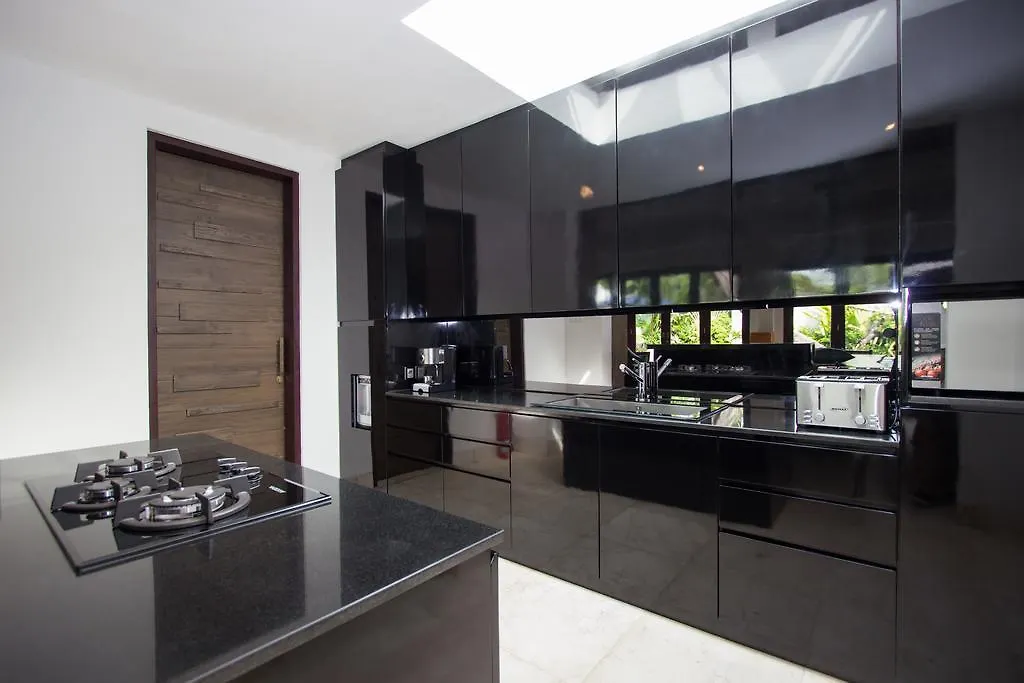 Villa Kajou Seminyak   Seminyak (Bali)