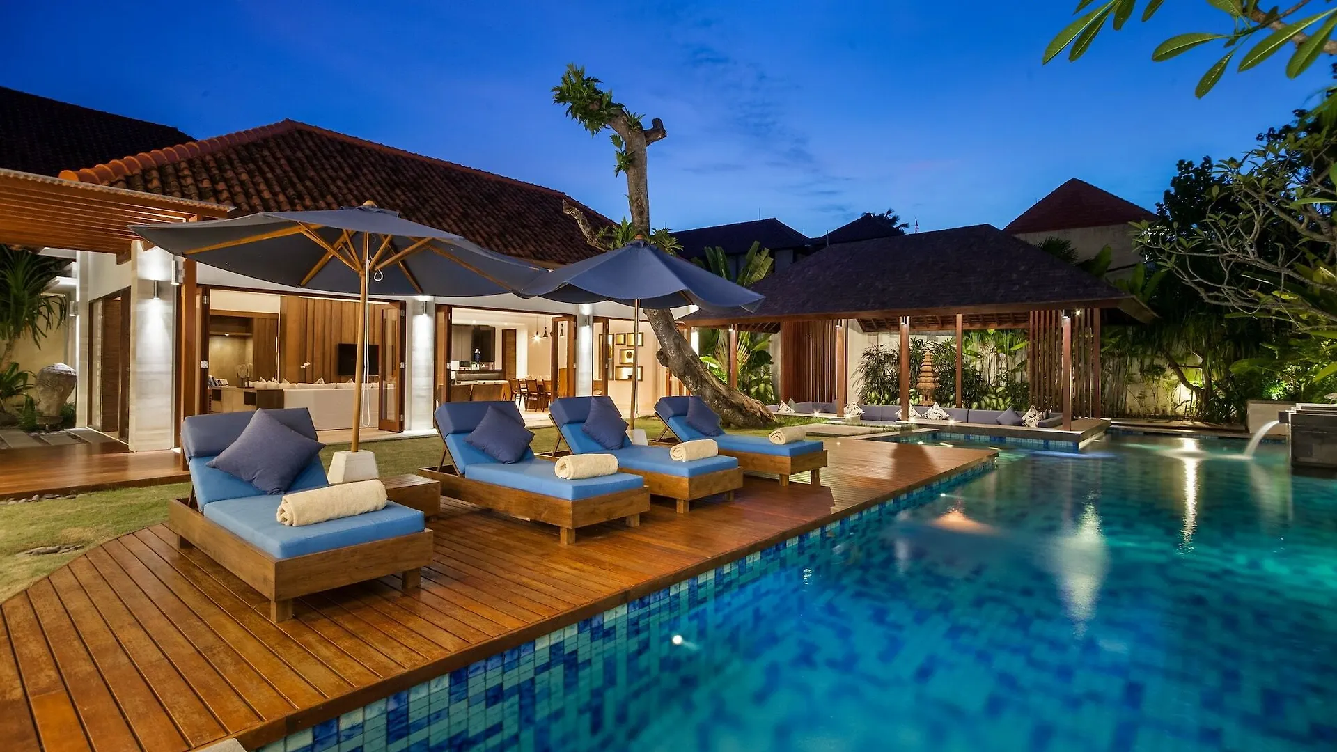 Villa Kajou Seminyak  0*, Seminyak (Bali)
